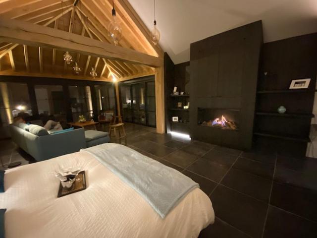 Pahilleke Bed and breakfast *